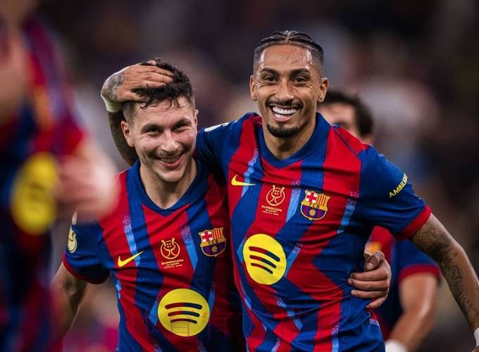 250万捡到宝！巴萨20岁前锋狂飙： 1球2助9.2分 冲击第1冠